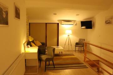 Фото номера Дом с 1 спальней Дома для отпуска Fagaras Cosy Flat, king bed &amp; double sofa bed WiFi г. Фэгэраш 41