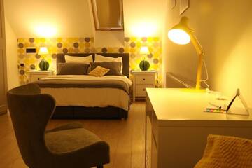 Фото номера Дом с 1 спальней Дома для отпуска Fagaras Cosy Flat, king bed &amp; double sofa bed WiFi г. Фэгэраш 37