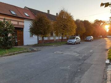 Фото номера Дом с 1 спальней Дома для отпуска Fagaras Cosy Flat, king bed &amp; double sofa bed WiFi г. Фэгэраш 10