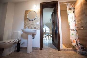 Фото номера Апартаменты с 1 спальней Гостевой дом Casa Zia г. Фэгэраш 7