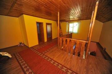 Фото номера Коттедж с 6 спальнями Дома для отпуска Cabana Sebes г. Фэгэраш 21