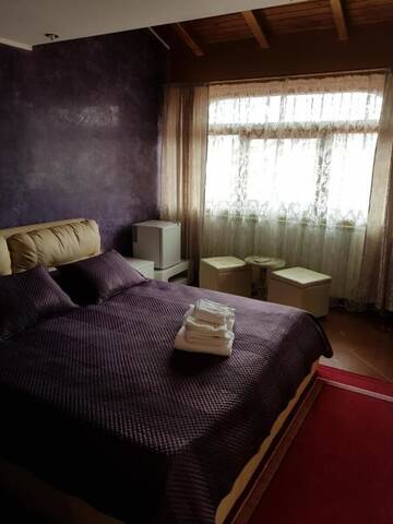Фото номера Двухместный номер с 1 кроватью Отель Liberty Rooms г. Фэгэраш 15