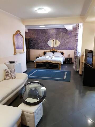 Фотографии Отель Liberty Rooms г. Фэгэраш (Румыния) №3 Фото Отель Liberty Rooms г. Фэгэраш 3